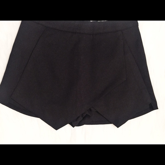 Missguided Black Wrapped Skort - Picture 8 of 8